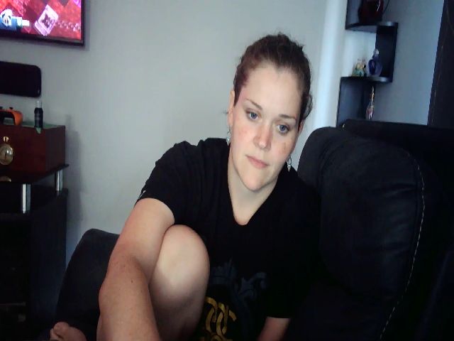 Live sex webcam photo for Lisa_Lux #267596696