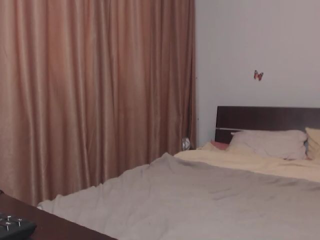 Live sex webcam photo for SofiaSarah #267559087