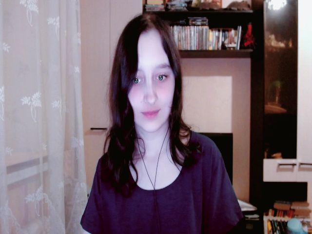 Live sex webcam photo for LanaMillie #267399415