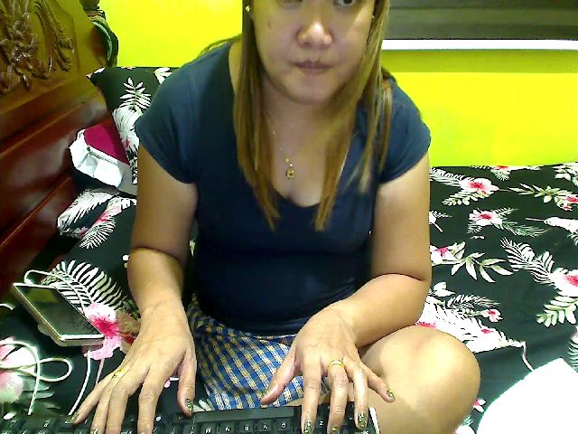 Live sex webcam photo for LiL_Spermaid #267529404