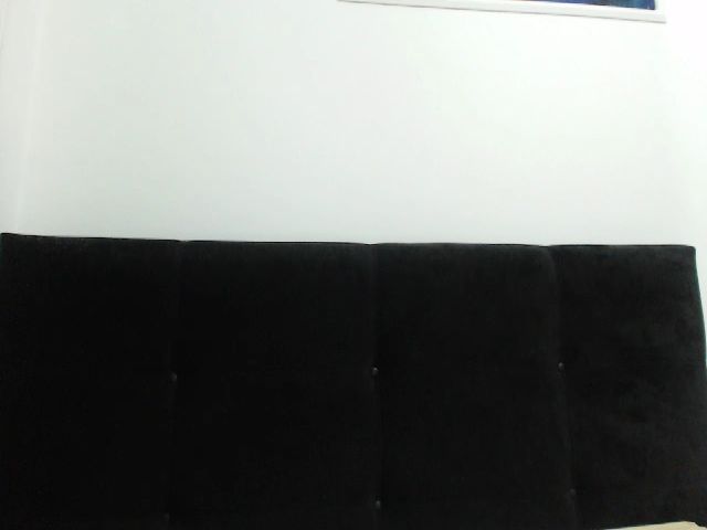 Live sex webcam photo for ClaudiaSexxyy #267791240