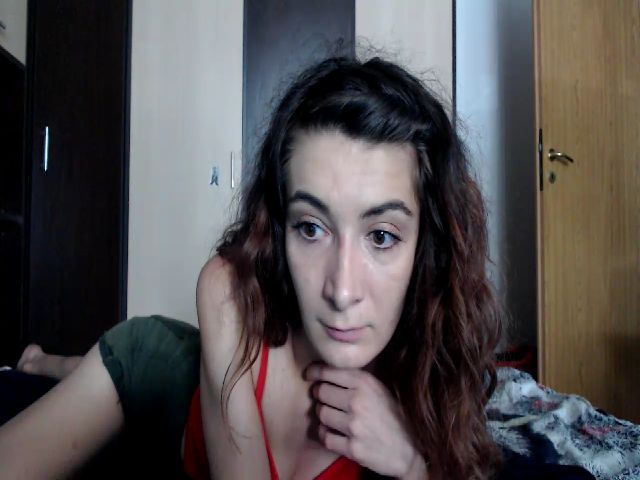 Live sex webcam photo for Cristine__ #267561780