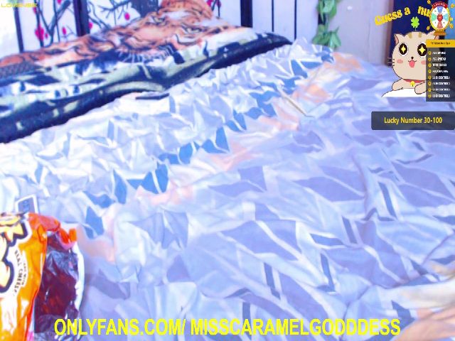 Live sex webcam photo for DaGodddess #267633429