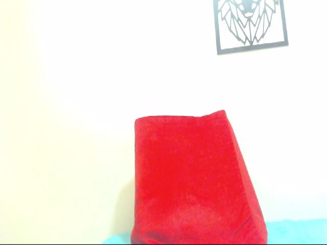 Live sex webcam photo for ChocoPussyx #267716294