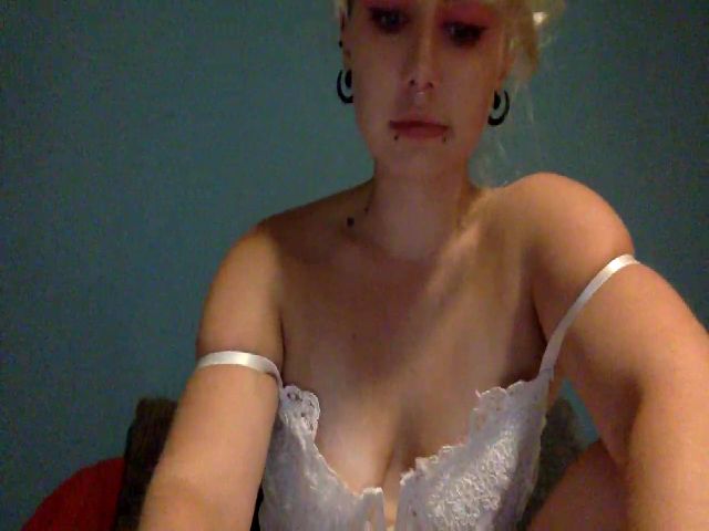Live sex webcam photo for BreonnaThicc #267436674