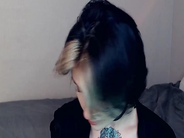 Live sex webcam photo for Hella_Hell #267553662