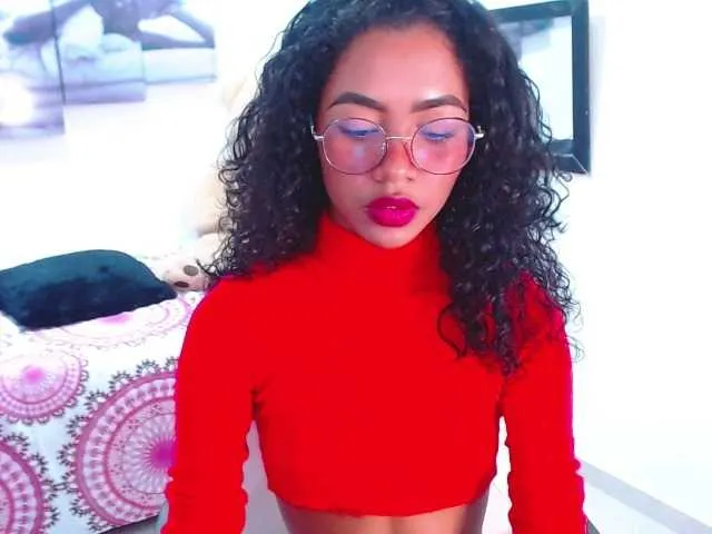 Live sex webcam photo for Anniemiss #267684673