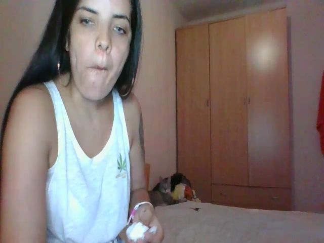 Live sex webcam photo for Yeymylove #267704346