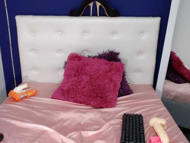 Live sex webcam photo for chocolacksex #267557587