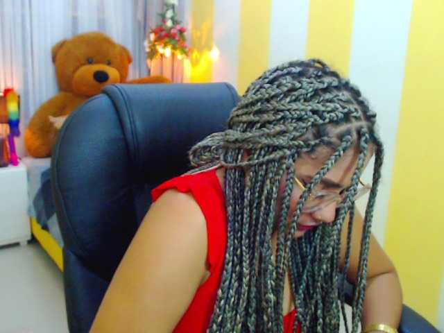 Live sex webcam photo for Eloveskamy #267914488