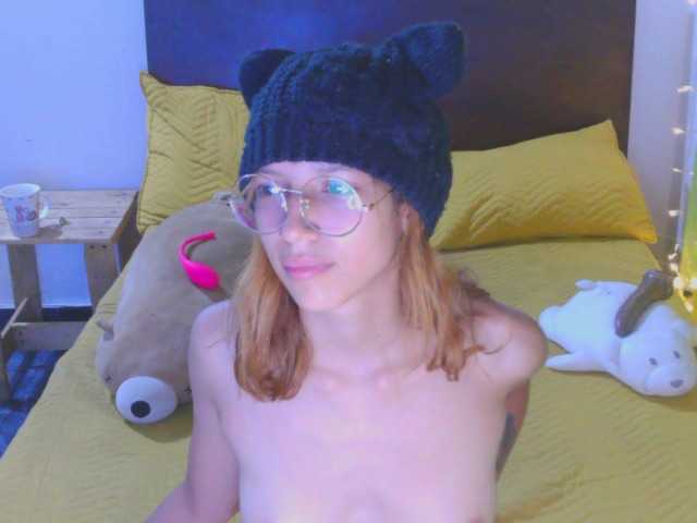 Live sex webcam photo for Laazulyy #267913855