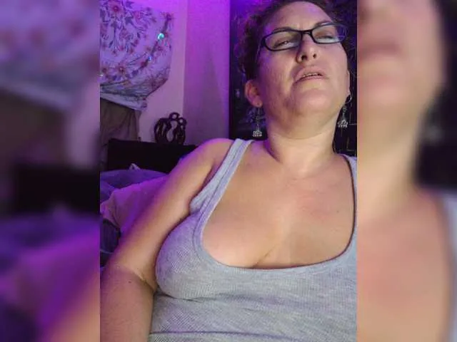 Live sex webcam photo for Prurient-Gem #268001990