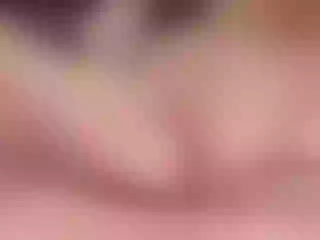 Live sex webcam photo for juliesquirts #267912375