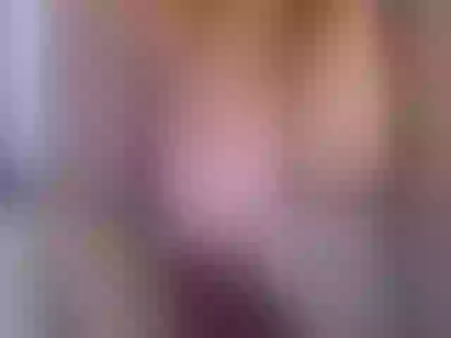 Live sex webcam photo for JennyMILFx #268002503