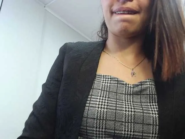 Live sex webcam photo for Cathryskyy #267914650