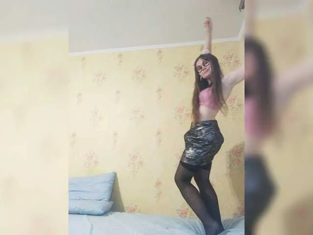 Live sex webcam photo for MilanaEffect #268127746