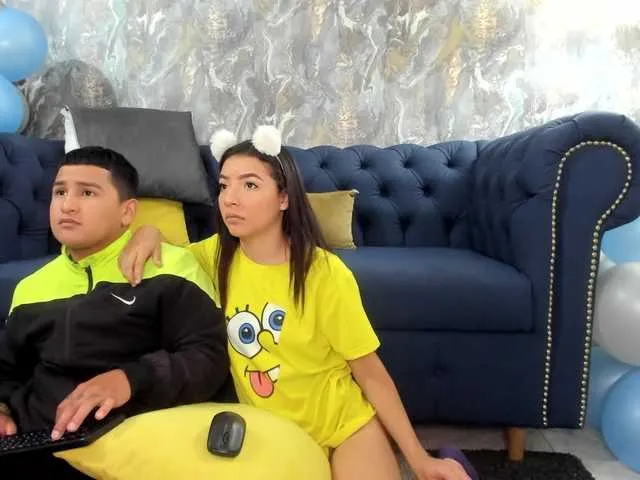 Live sex webcam photo for Roger1Juliet #268128414