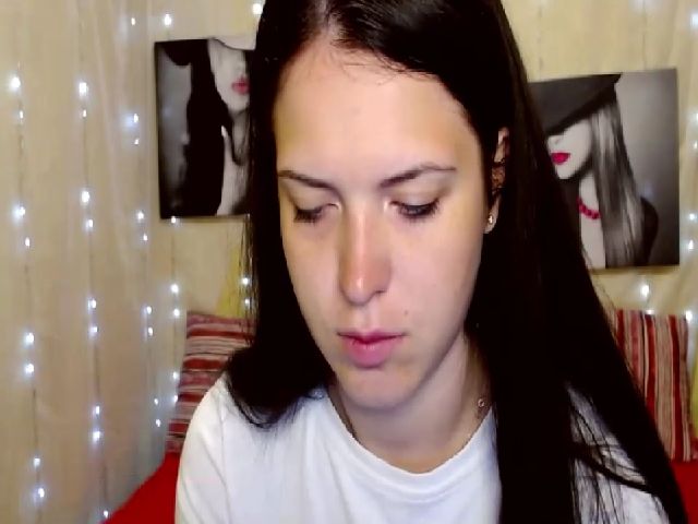 Live sex webcam photo for Antonia_W_ #267899902