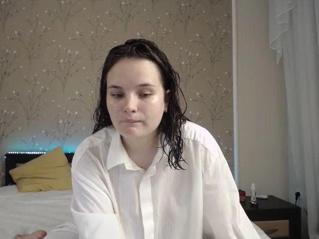 Live sex webcam photo for MariettaFlem #267823070