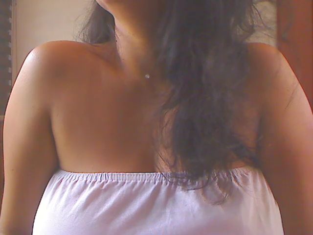 Live sex webcam photo for GIOVANA_SEX #268141099