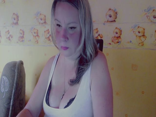 Live sex webcam photo for Christine31 #267899618