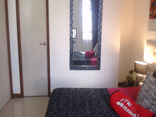 Live sex webcam photo for Pamelas_ #268220210