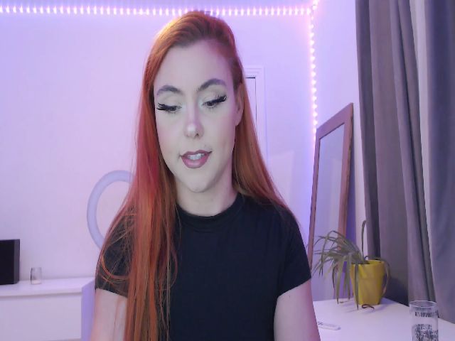 Live sex webcam photo for Peach888__ #267851385