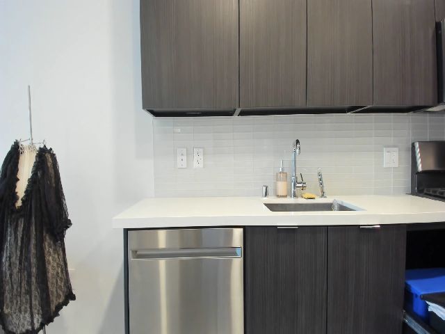 Live sex webcam photo for Jenn_kiss #267801439