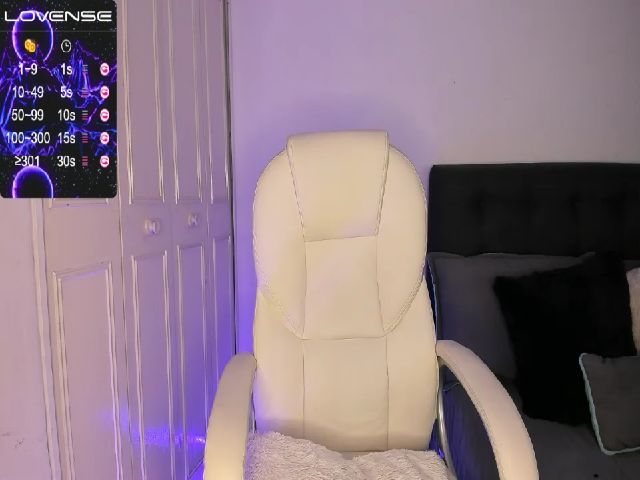 Live sex webcam photo for SalemJimenez #267856423