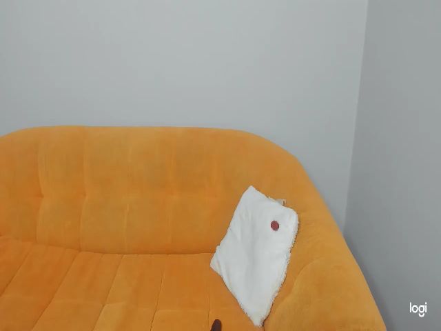 Live sex webcam photo for YourMissMasha #267927176