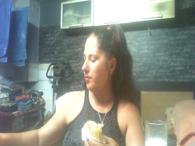Live sex webcam photo for MGabrielle #267965291