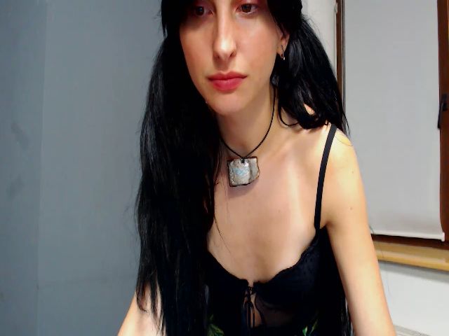 Live sex webcam photo for SnowSpacee #268236354