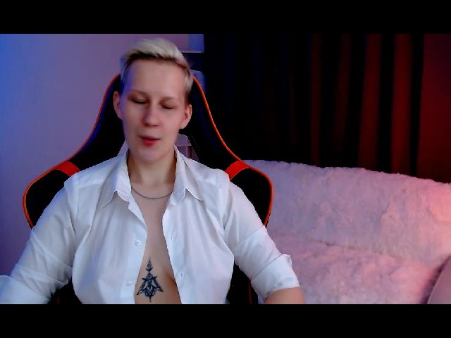 Live sex webcam photo for Oh_daisy #268206342