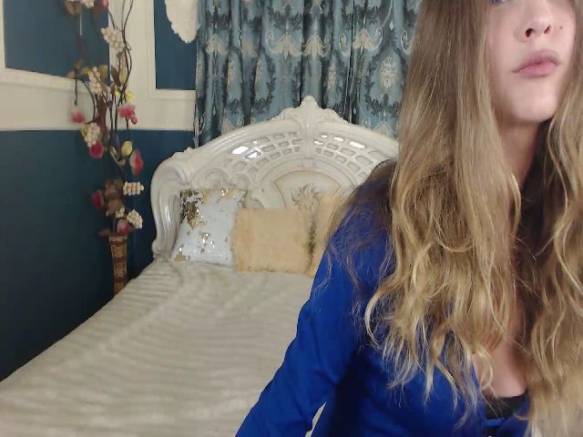 Live sex webcam photo for CherryChristy #268205483