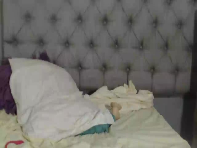 Live sex webcam photo for Mia_lynch2720 #268198849