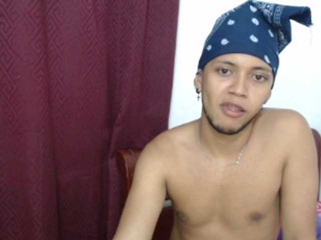 Live sex webcam photo for valcarl #267807493