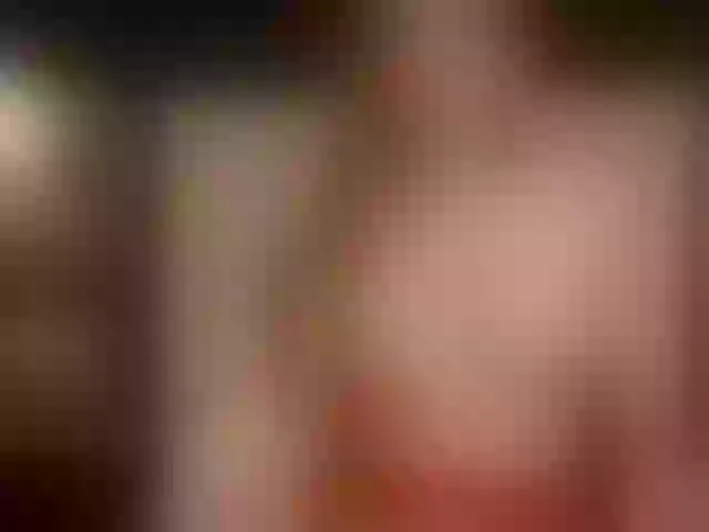 Live sex webcam photo for AmyRosse1 #268127870