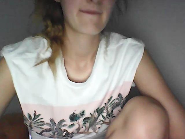 Live sex webcam photo for Eva_Knight #268227591