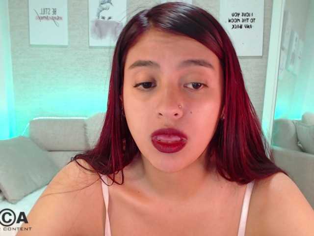 Live sex webcam photo for selena-es #267807511