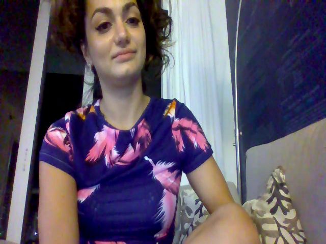 Live sex webcam photo for Diva_Roselena #267855372