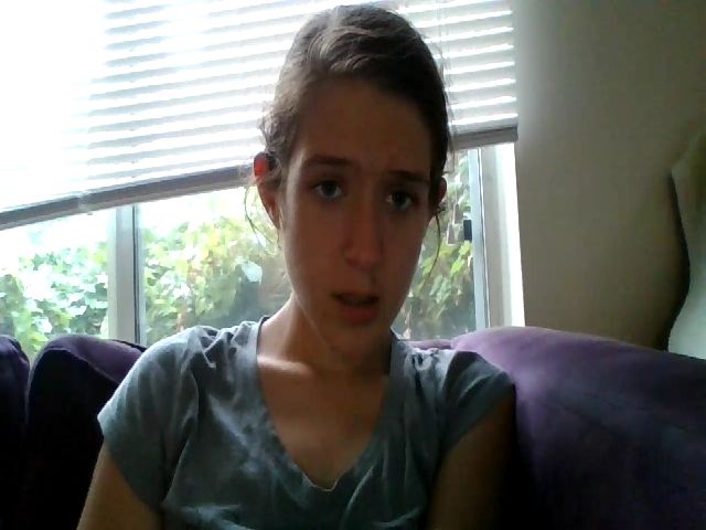 Live sex webcam photo for Bubbleyum1 #268238054