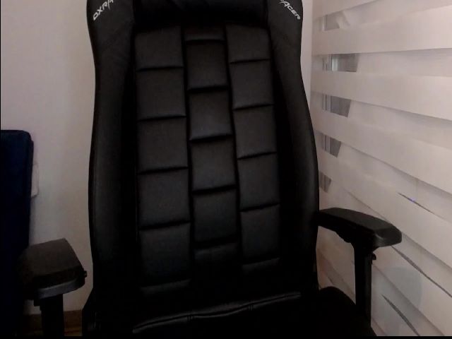 Live sex webcam photo for Alanaa_New #267861009