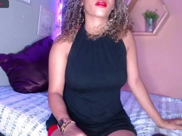 Live sex webcam photo for VioletCheery #268003421