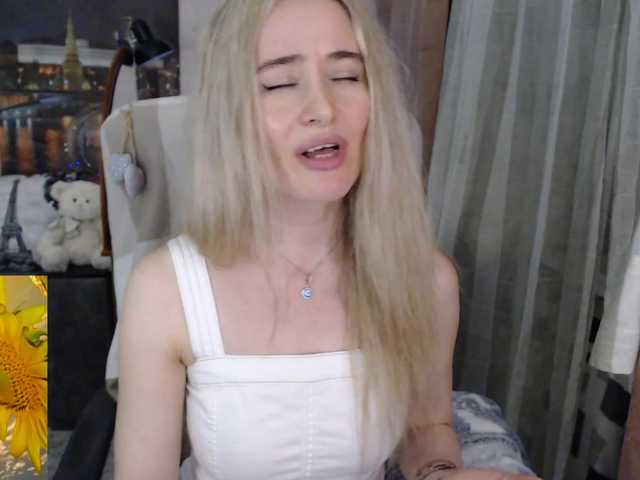 Live sex webcam photo for xyliganka777 #268252315