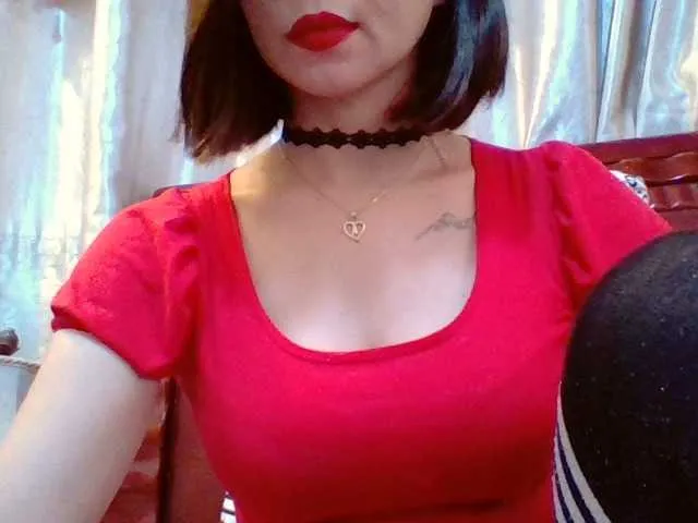 Live sex webcam photo for pornadrianna #268362404
