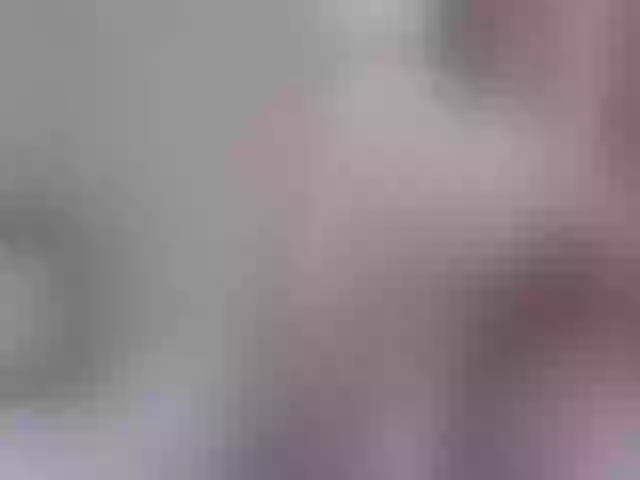 Live sex webcam photo for megan6969 #268361408