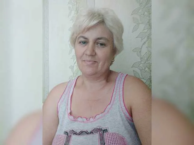 Live sex webcam photo for AngelaFamez #268453010