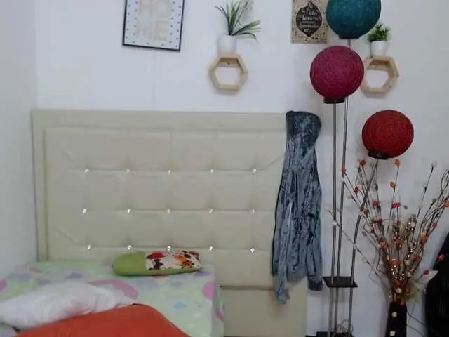 Live sex webcam photo for katerinlover #268254246