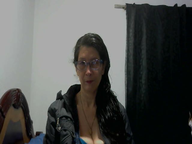 Live sex webcam photo for Latin__mature #268326086