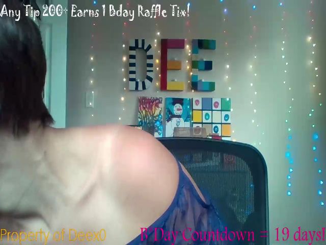 Live sex webcam photo for DeeX0 #268474724